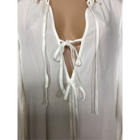 New. International concepts Ivory crepe cover up. Medium. Retails $99 - Picture 6 of 8